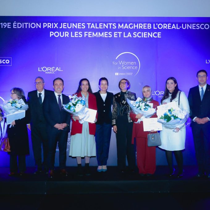 Prix-LOreal-UNESCO-Pour-les-Femmes-et-la-Science
